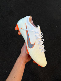 Mercurial Vapor 12 Elite FG "Just Do It" football boots
