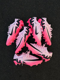 Mercurial Vapor 15 Elite FG in the Pink Foam/Black Football Boots