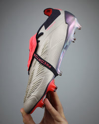 Predator Elite Fold-over Tongue football boots