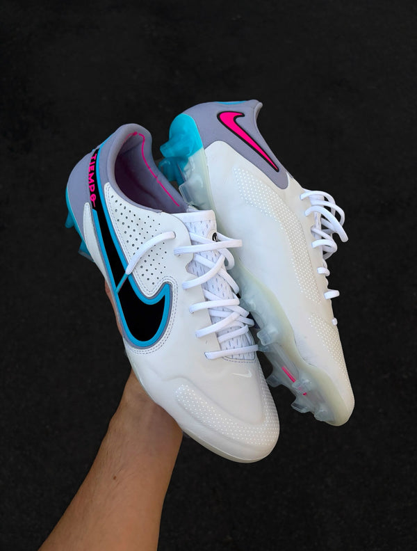 Tiempo Legend 9 Elite FG Blast football boot