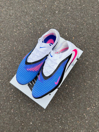 Phantom 6 Low Elite football boots