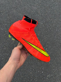 Mercurial Superfly IV FG soccer cleat in the "Hyper Punch/Gold/Black" colorway from the 2014 World Cup Pack football Boots