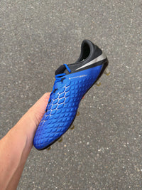 Hypervenom Phantom 3 Elite football boots