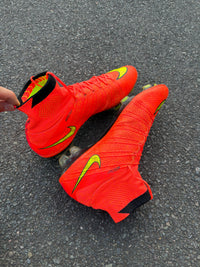 Mercurial Superfly IV FG soccer cleat in the "Hyper Punch/Gold/Black" colorway from the 2014 World Cup Pack football Boots
