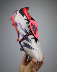 Predator Elite Fold-over Tongue football boots